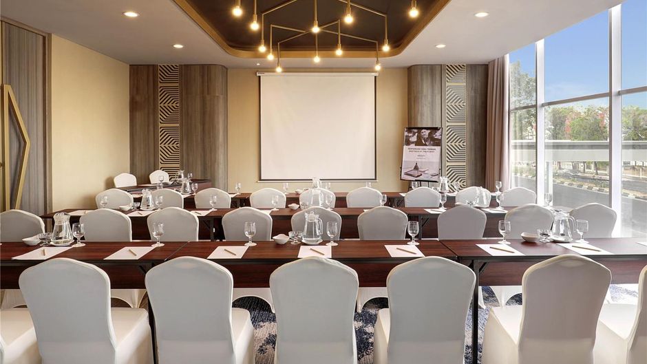 Mercure Makassar Pettarani Meeting