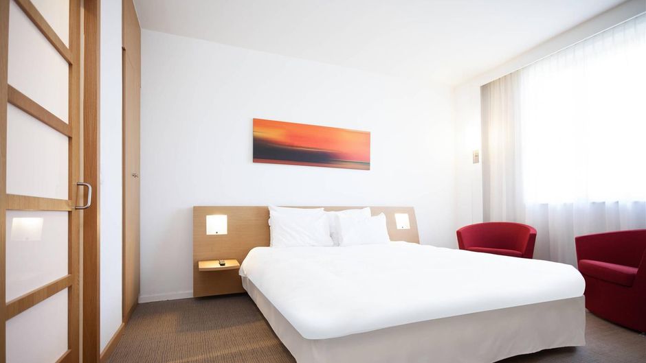 Sercotel Valladolid Room
