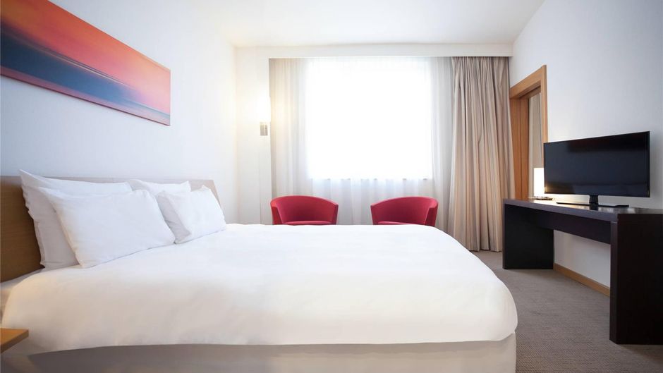 Sercotel Valladolid Room