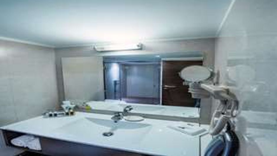 Effotel Hotel by Sayaji Room