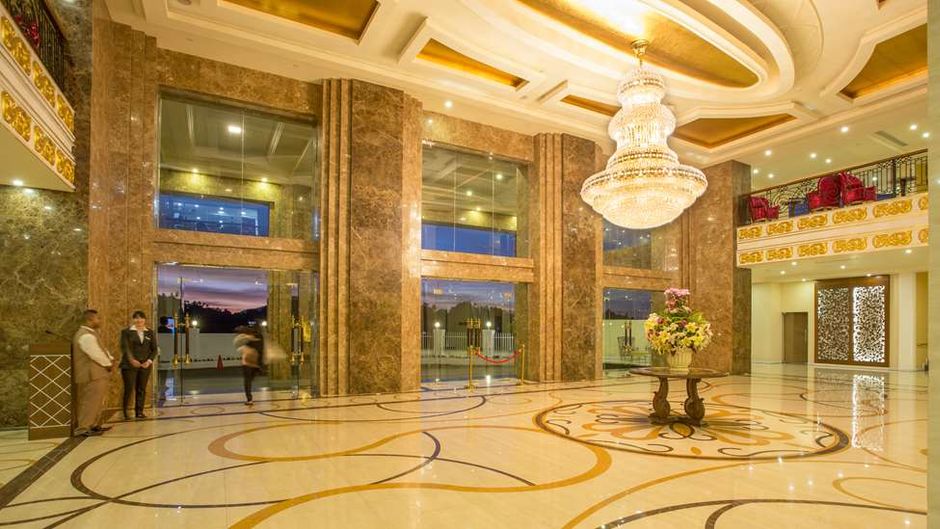 The Grand Kandyan Lobby