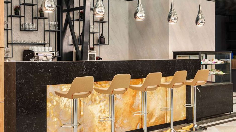 Ramada Encore by Wyndham Basin Express Restaurant