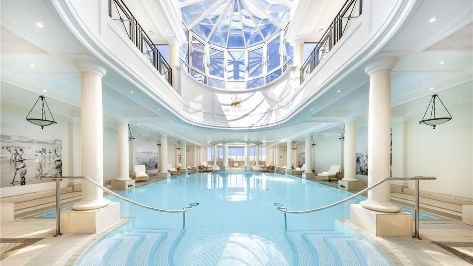 Hotel du Palais Biarritz Pool