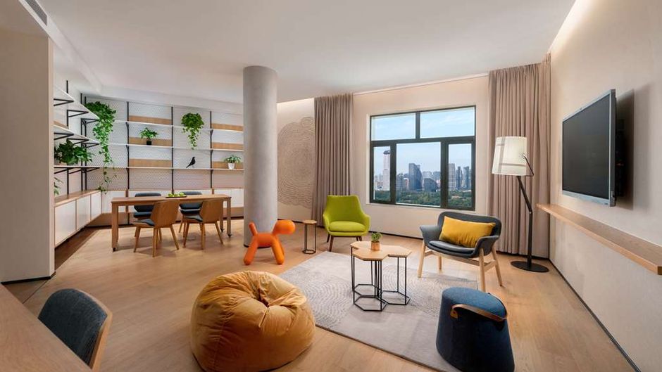 BEI Zhaolong Hotel Suite