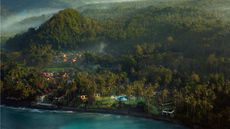 Alila Manggis