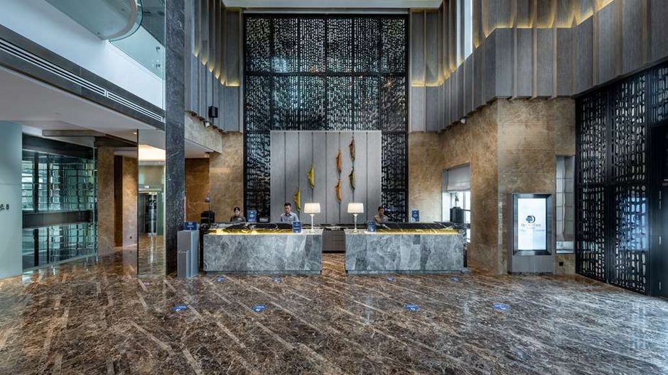 DoubleTree by Hilton Putrajaya Lakeside Lobby