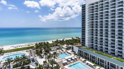 Eden Roc Miami Beach Resort