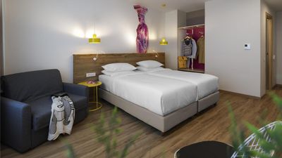 Ibis Styles Athens Routes