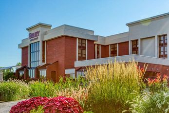 Drury Inn & Suites St Louis Collinsville