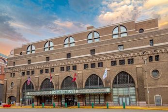 Pear Tree Inn Convention Center