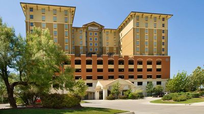 Drury Inn & Suites La Cantera