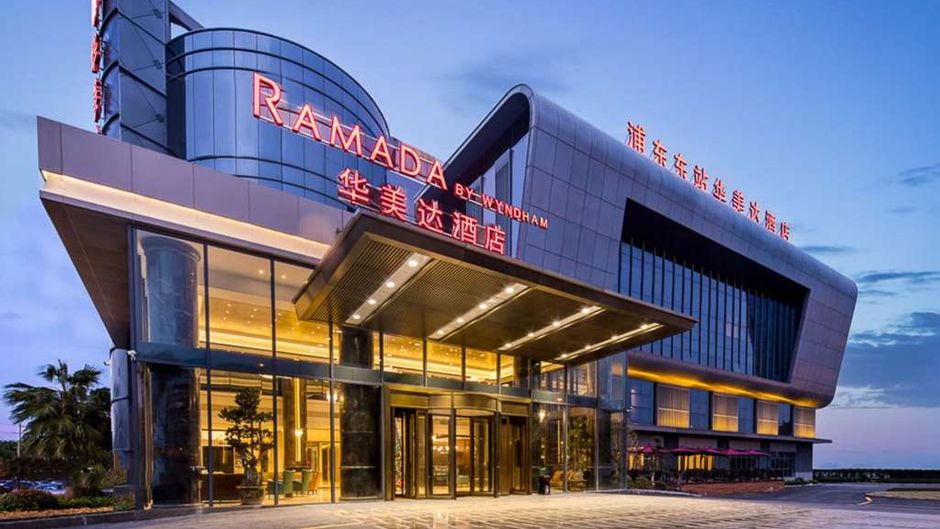 Ramada by Wyndham Shanghai Pudong Exterior
