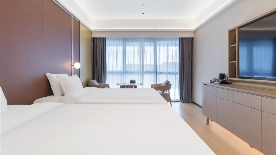 Ramada by Wyndham Shanghai Pudong Room