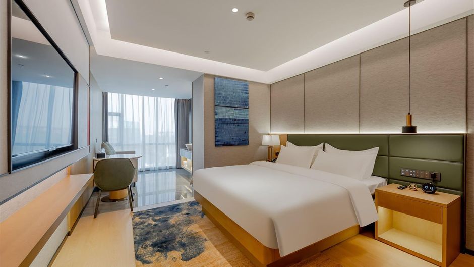 Ramada by Wyndham Shanghai Pudong Room