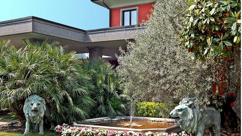 Silver Hotel Exterior