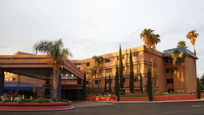 Ramada by Wyndham Viscount Suites