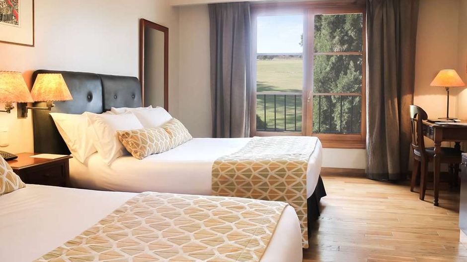 Wyndham Garden Lujan Room