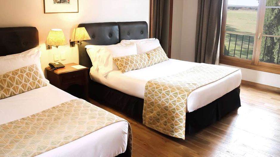 Wyndham Garden Lujan Room