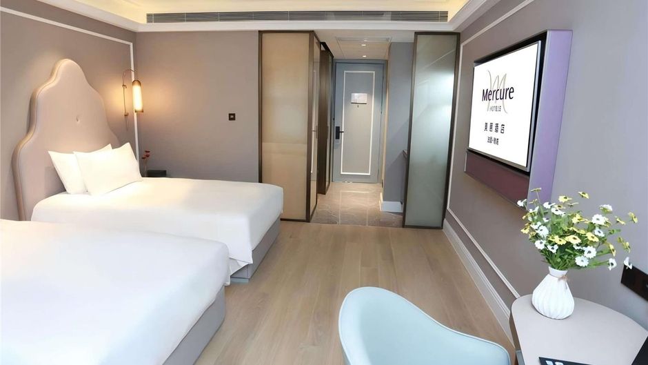 Mercure Wuhan Yangluo Room