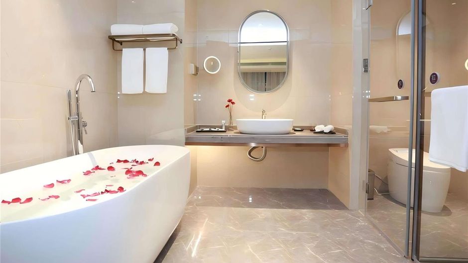 Mercure Wuhan Yangluo Room