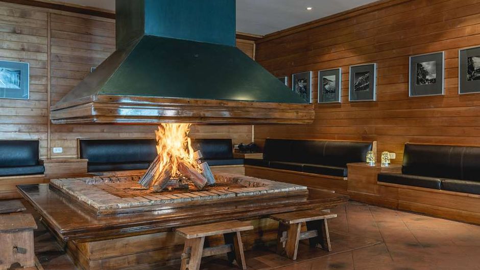 Wyndham Garden Ushuaia Hotel del Glaciar Lobby
