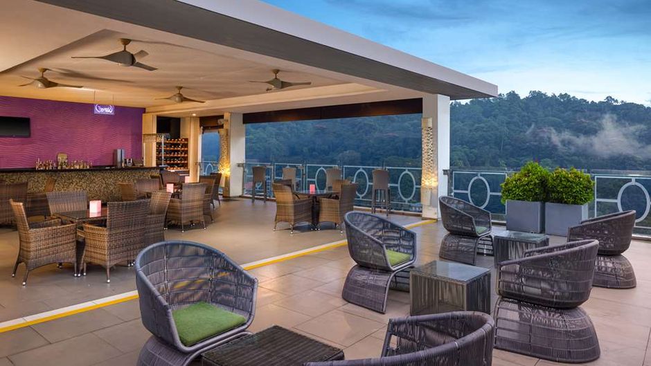 Radisson Hotel Kandy Sri Lanka Restaurant