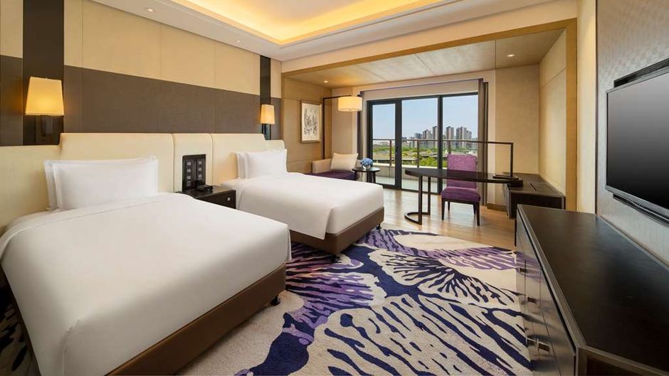 Radisson Blu Hotel Wuhan ETD Zone Room