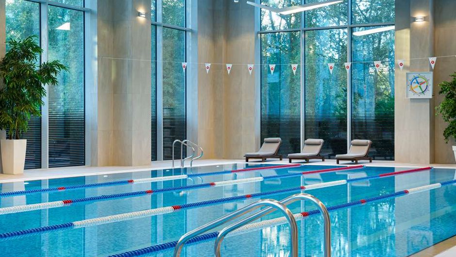 Radisson Blu Leninsky Prospect Hotel Pool