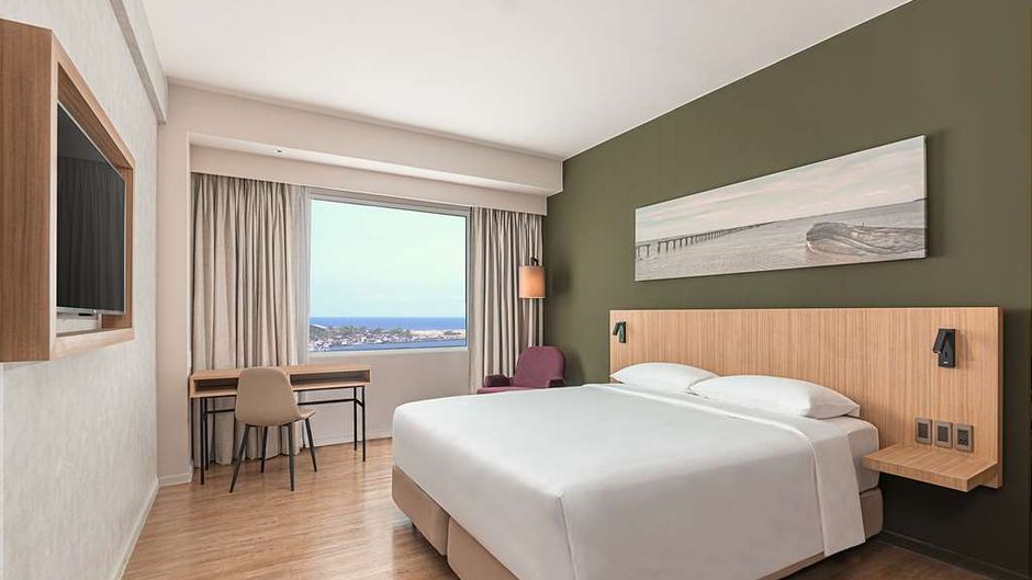 Park Inn by Radisson Bacolod Room