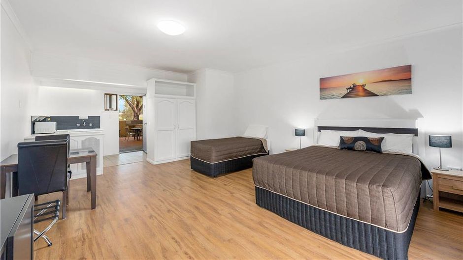 Comfort Inn & Suites Riverland Suite