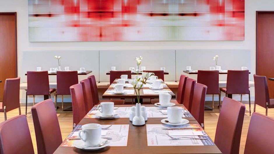 IntercityHotel Berlin Ostbahnhof Restaurant