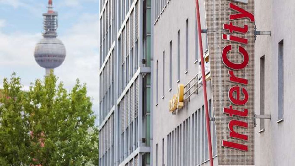 IntercityHotel Berlin Ostbahnhof Exterior