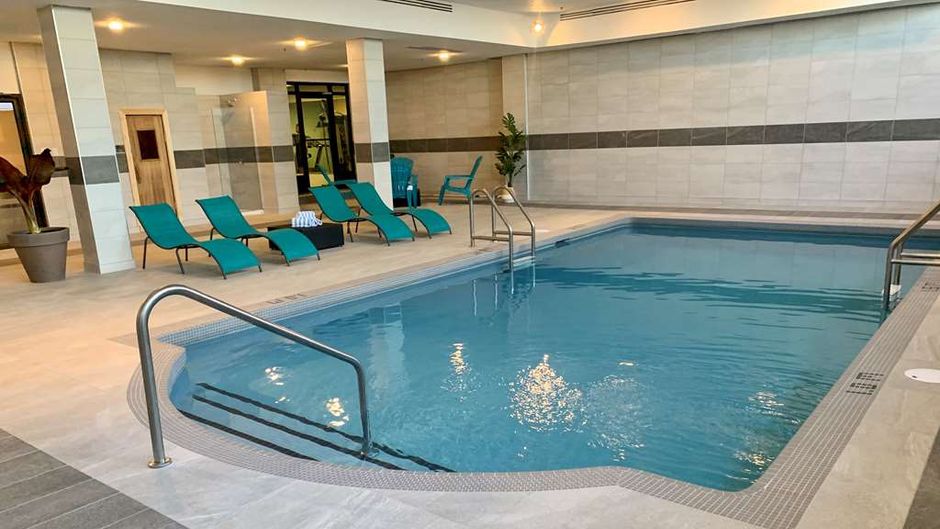 Hotel Universel Montreal Pool