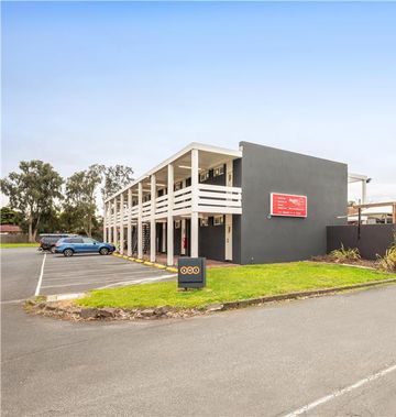 Nightcap at Keysborough Hotel