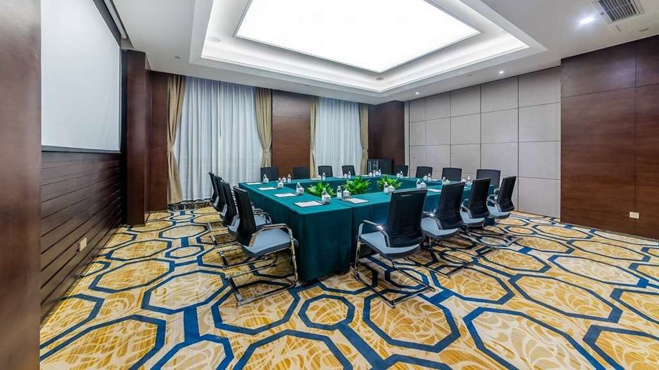 Days Hotel by Wyndham Chongqing Keyuan Meeting