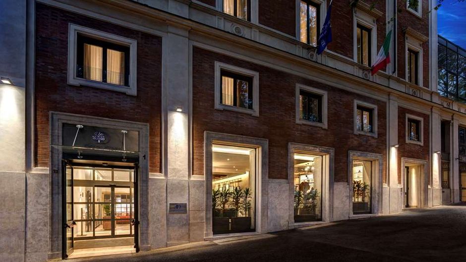 DoubleTree by Hilton Rome Monti Exterior