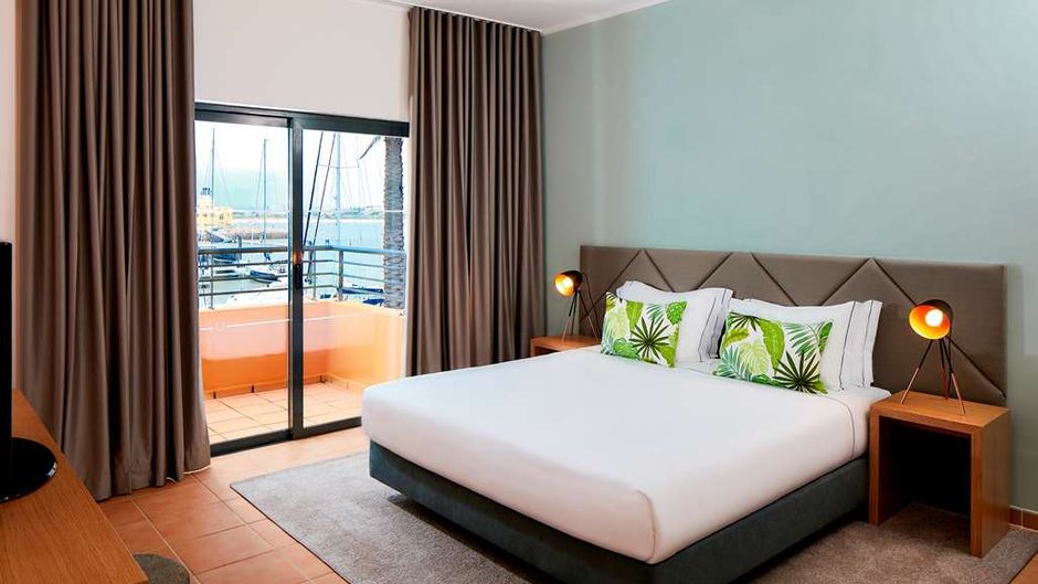 NH Marina Portimao Resort Room