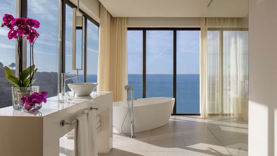 Tivoli Carvoeiro Algarve Resort Suite