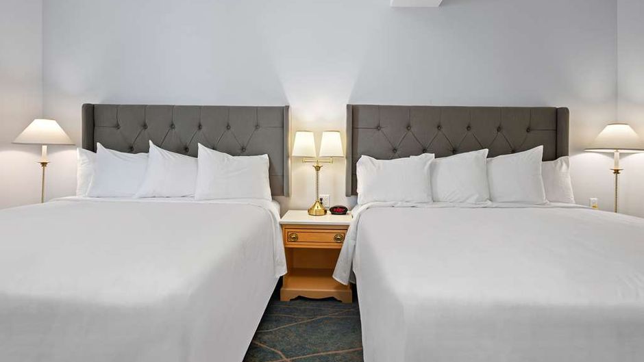 Crown Columbia Hotel, BW Premier Coll Room
