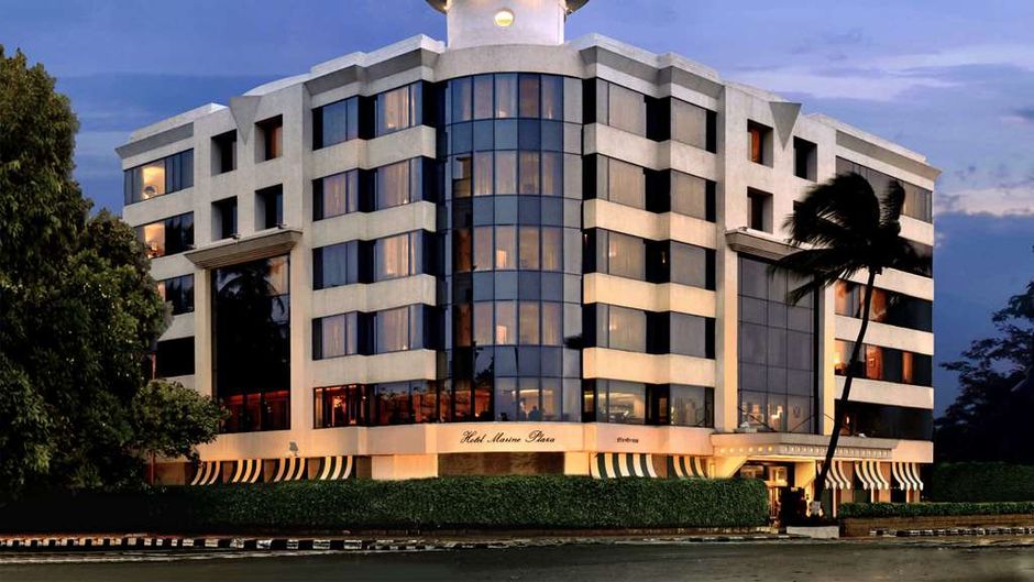 Hotel Marine Plaza Exterior