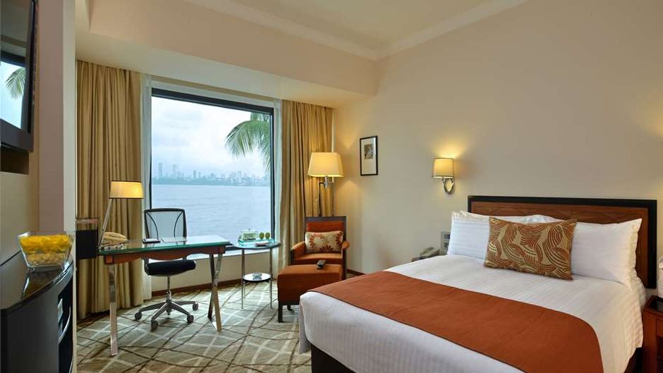 Hotel Marine Plaza Room