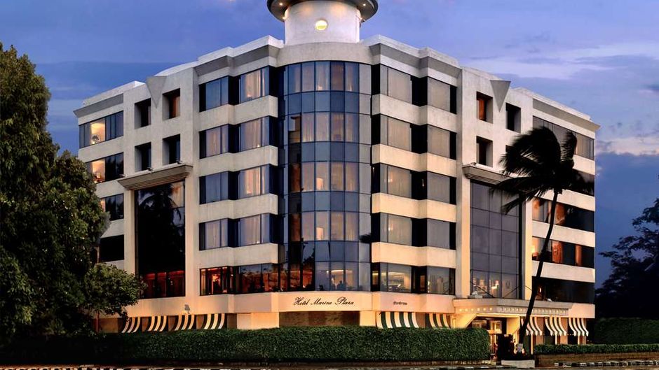Hotel Marine Plaza Exterior