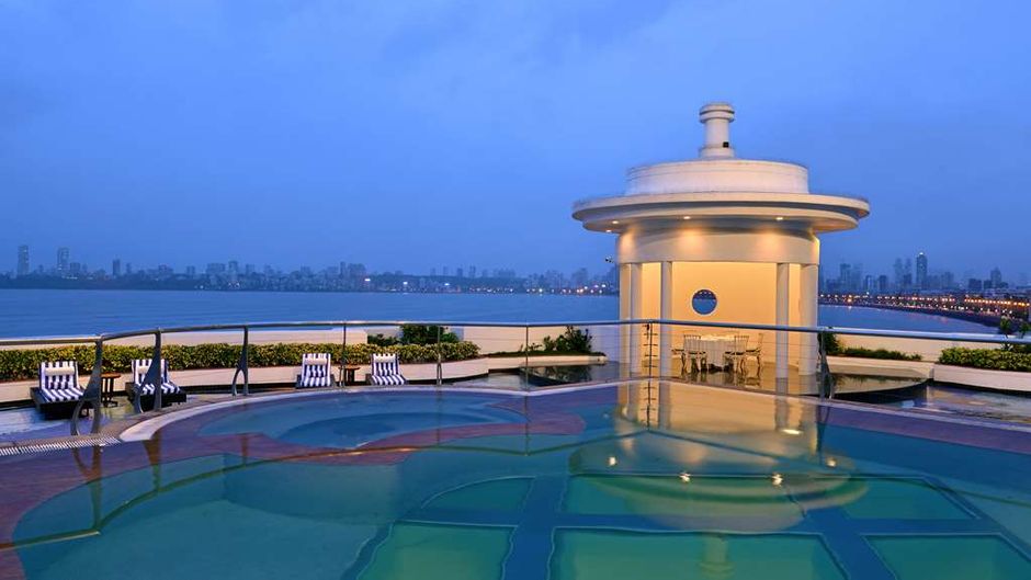 Hotel Marine Plaza Pool
