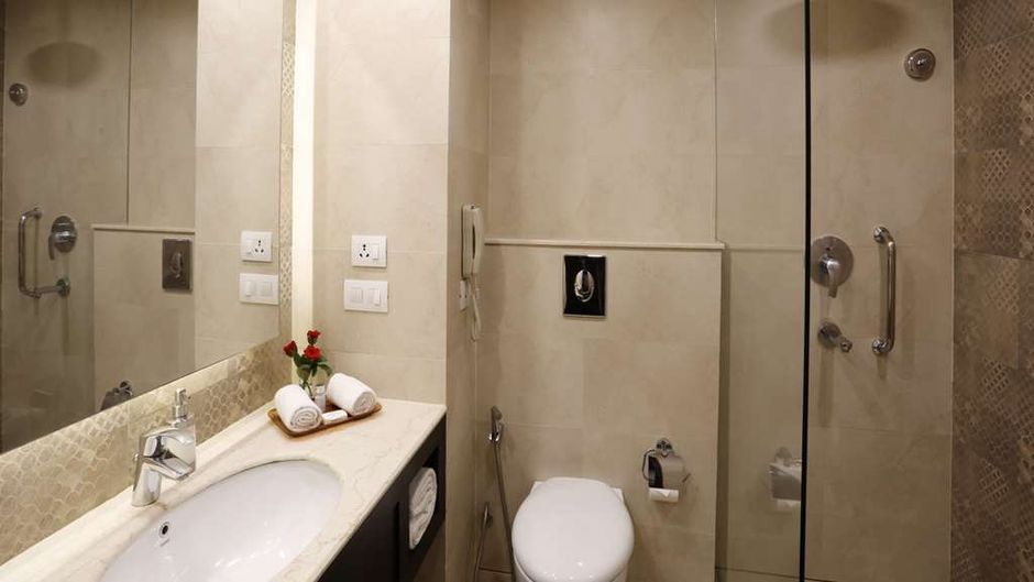 La Place Sarovar Portico Lucknow Room