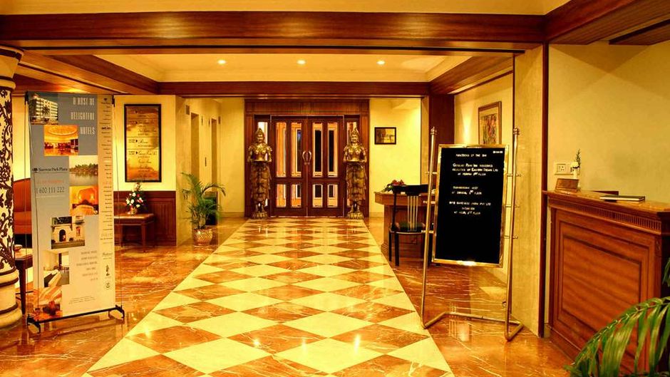 Gokulam Park Inn Lobby