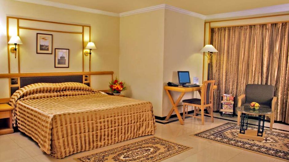 Aditya Park Suite