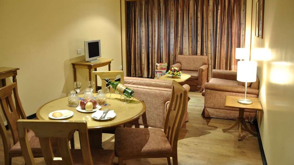 Aditya Park Room