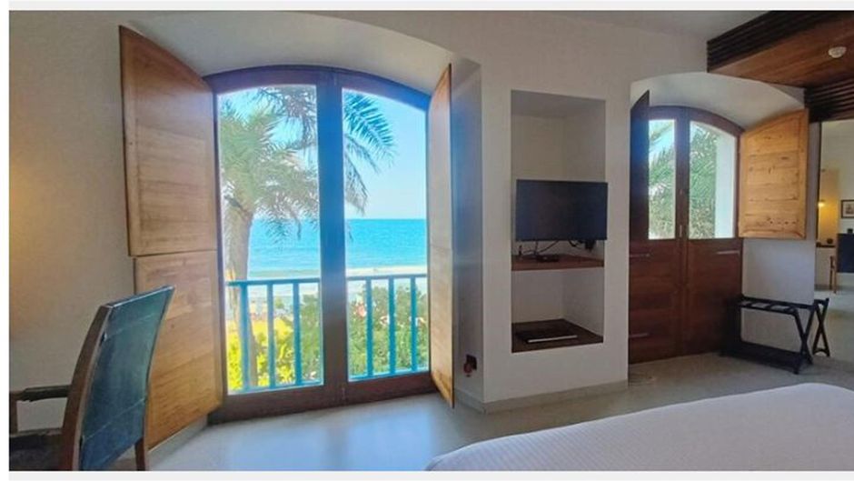 The Promenade Hotel Room