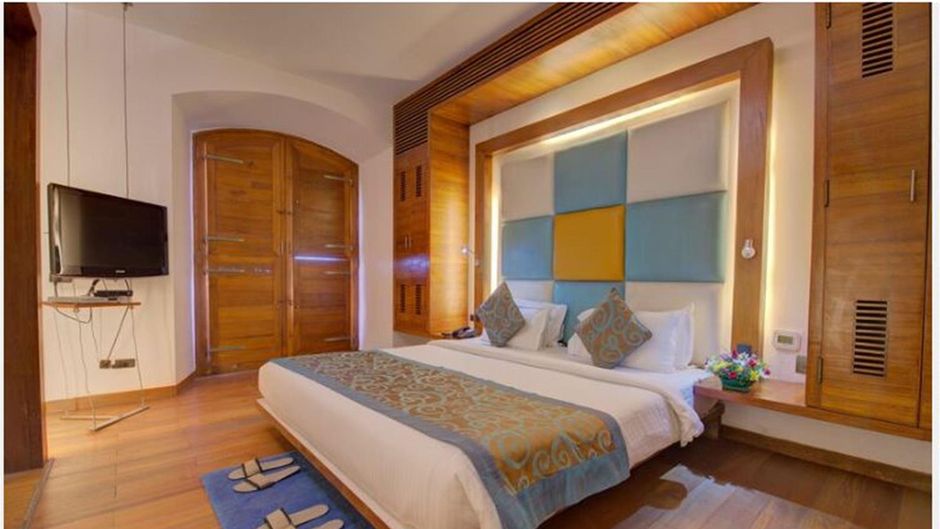 The Promenade Hotel Suite