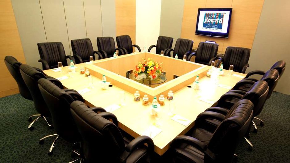Aditya Hometel Room